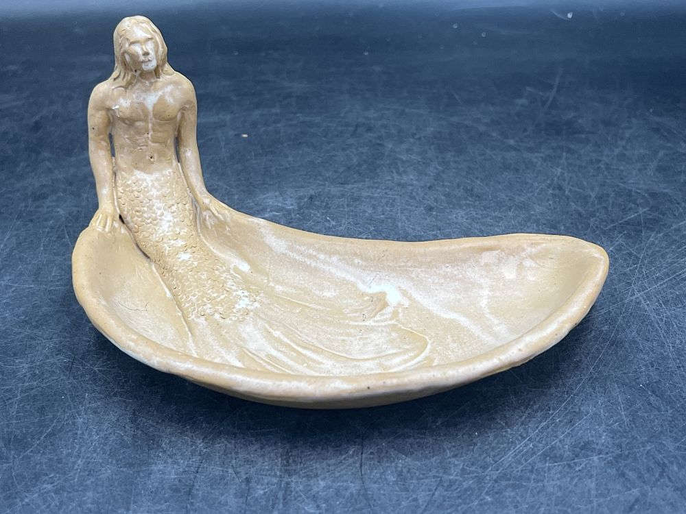 Lot 279: Mermaid Dish