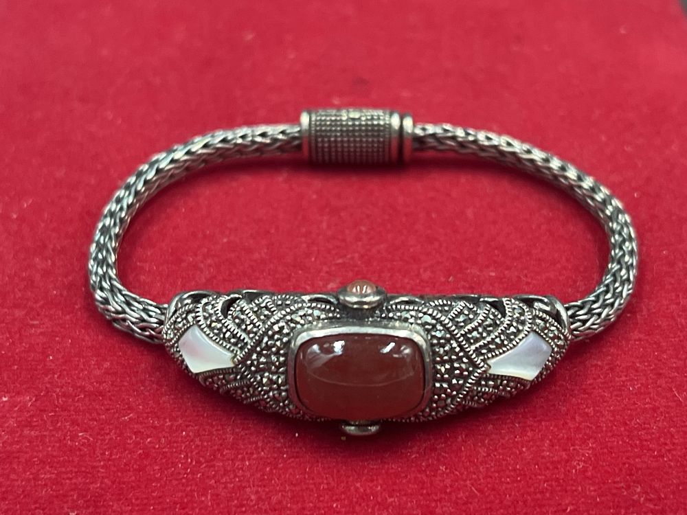 Lot 298: Sterling Bali Bracelet