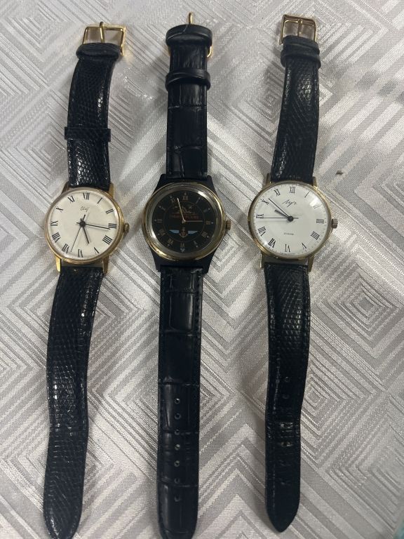 Lot 308: Vitnage Russian Watches