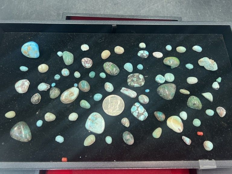 Lot 151: Turquoise