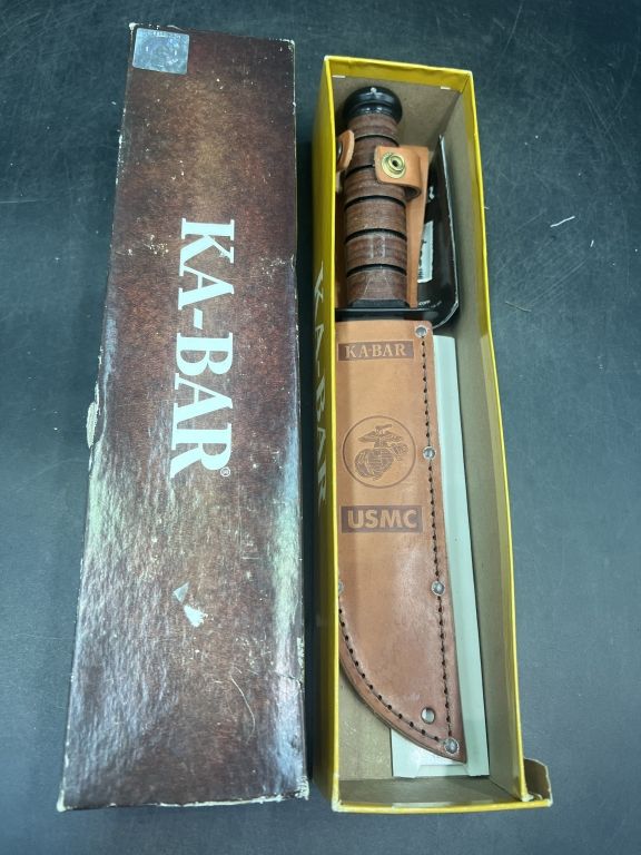 Lot 172: KA-BAR Knife