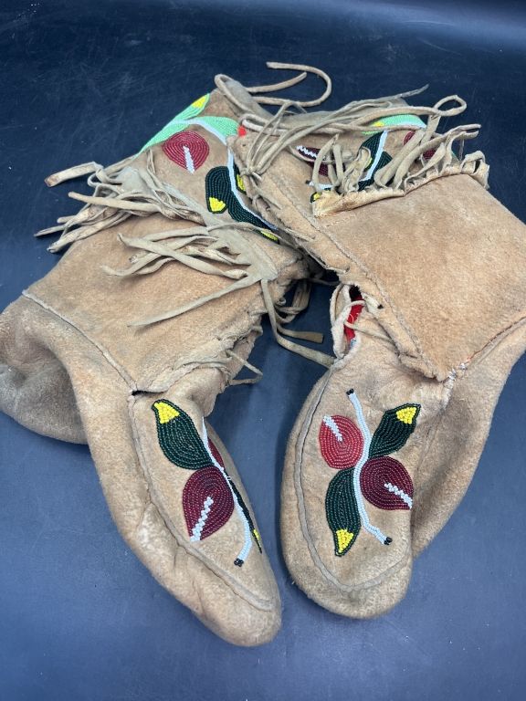 Lot 235: Vintage Hit Top Moccasins