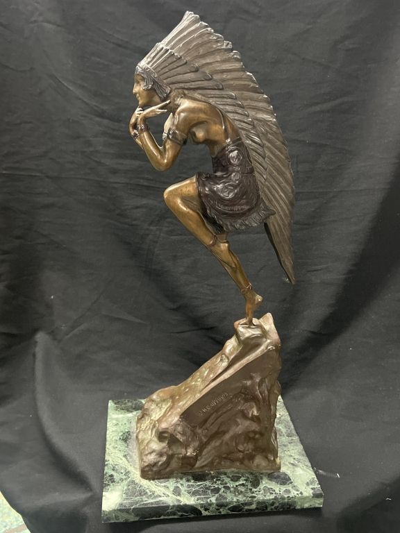 Lot 249: Bronze Dancing Indian Princess "Chiparus"