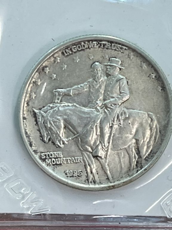 Lot 281: Stone Mountain 1925 Half Dollar