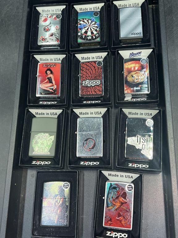 Lot 289: Zippo Lighers