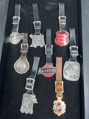 Vintage Heavy Equipment Key Fob. A mix variety 7 key fob. There is CAT (3) , Oldsmobile 