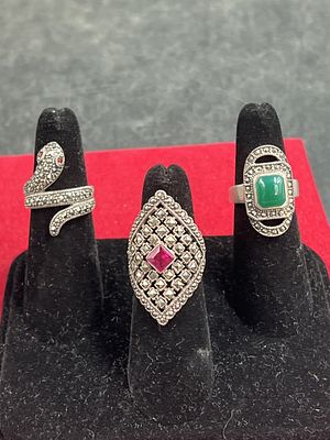 Sterling Rings. Total of 3 in this lot. The size on all is 7 and weight of all is 19.5g. Neat 