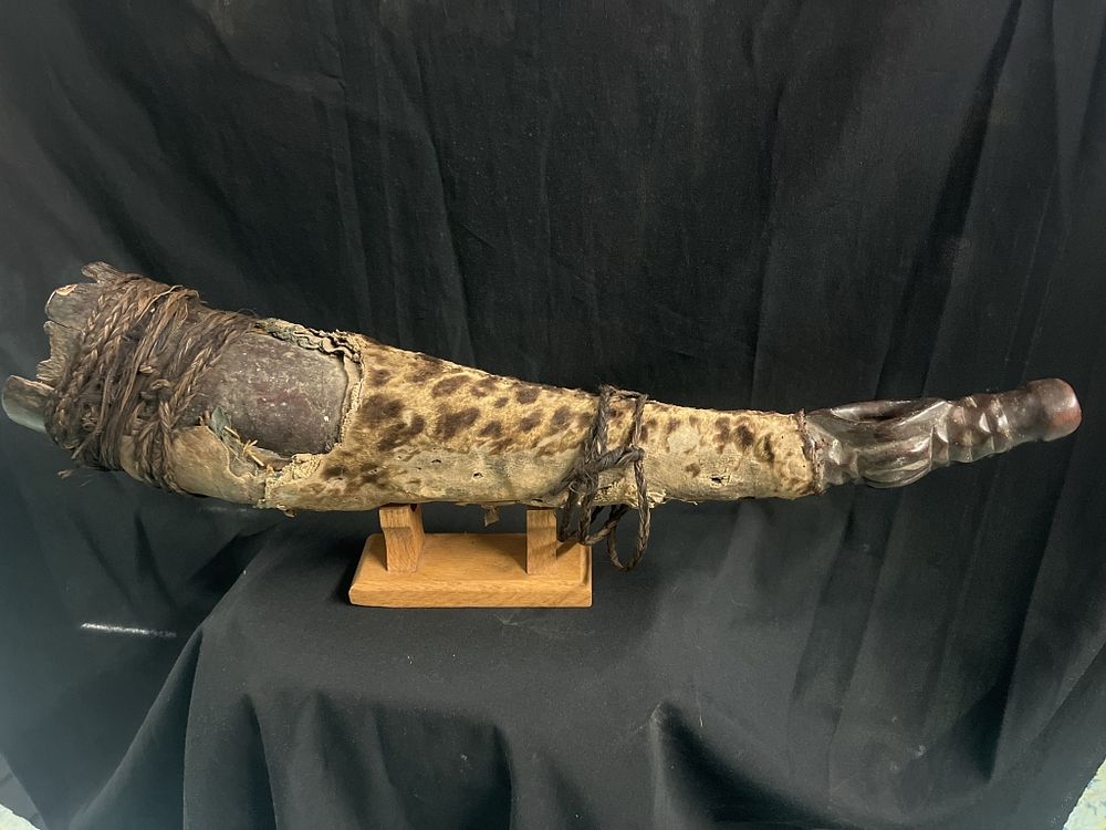 Lot 221: Vintage Ceremonial War Horn