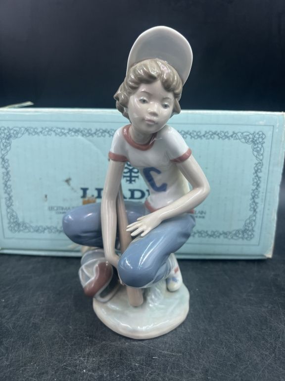Lot 236: Lladro 5290 Little Leaguer Catcher
