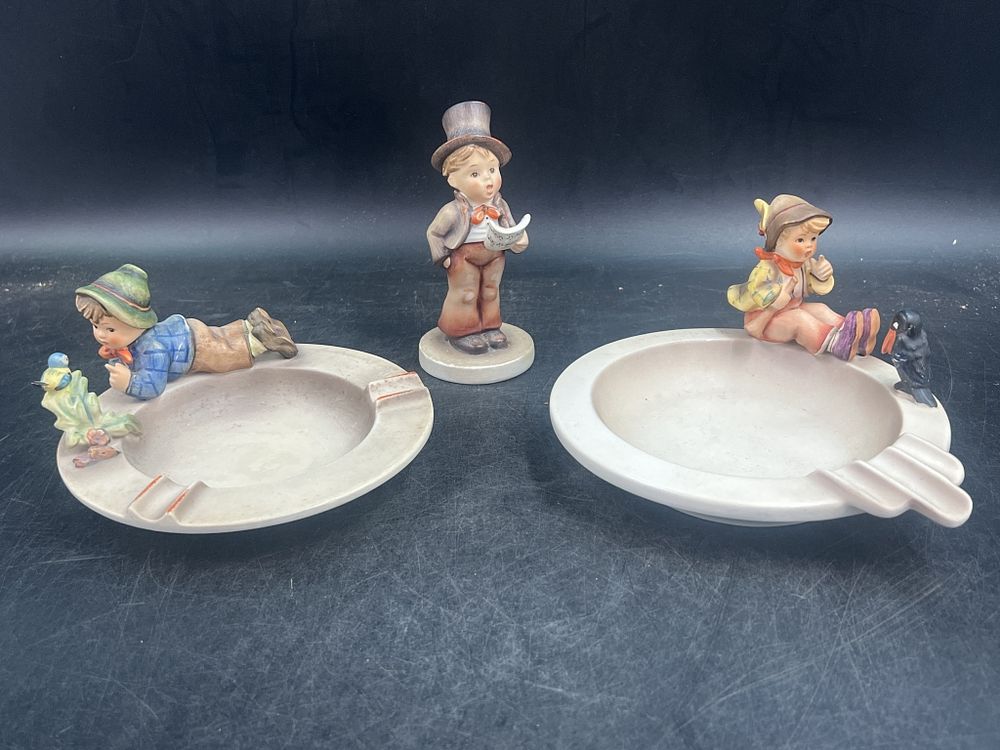Lot 262: Goebel Hummel
