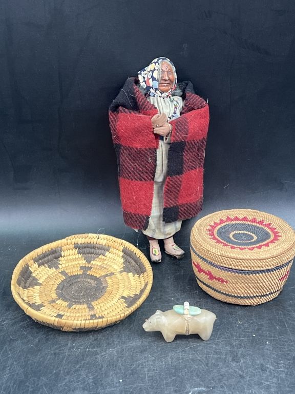 Lot 306: Native American Lot
