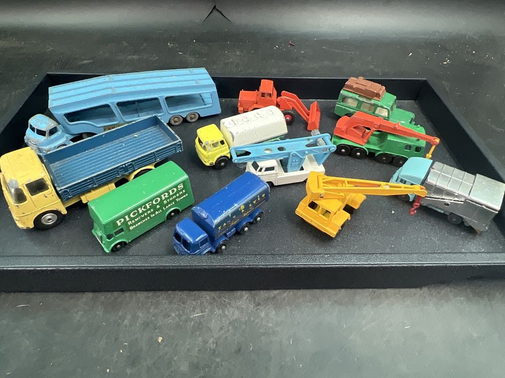 Lot 315: Vintage Toys