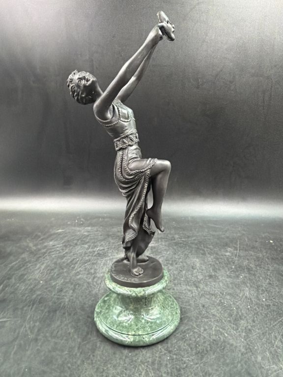 Lot 214: Art Deco Bronze  Dancer Piece