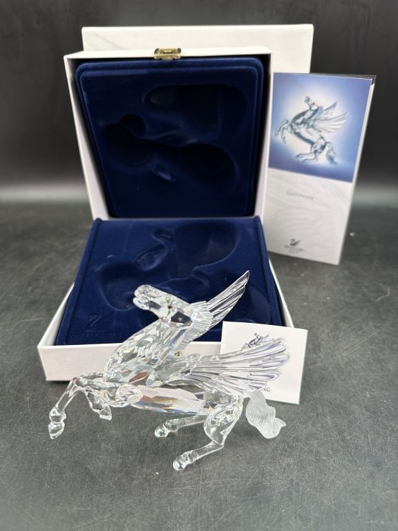 Lot 216: Swarvoski Crystal "The Pegasus" Figurine