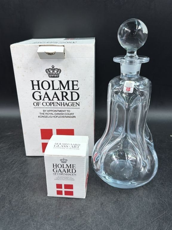 Lot 246: Holmegaard of Coenhagen Danish Art