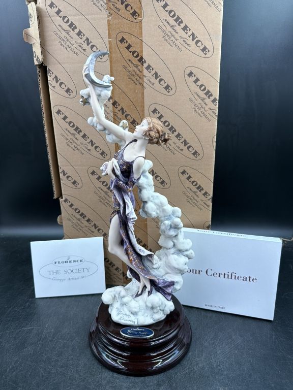 Lot 248: Florence Italty Giuseppe Armani Statue