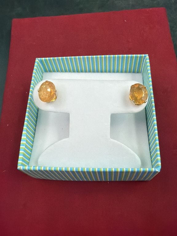 Lot 380: 14kt gold Mexican Fire Opal Stud Earrings