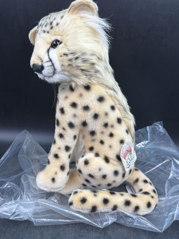 Lot 400: Hansa Toy International