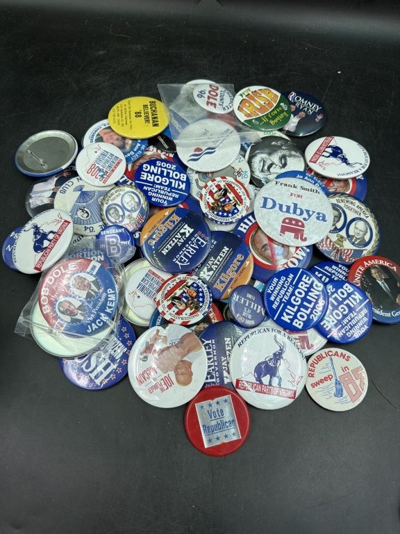 Lot 403: Vintage Political Buttons
