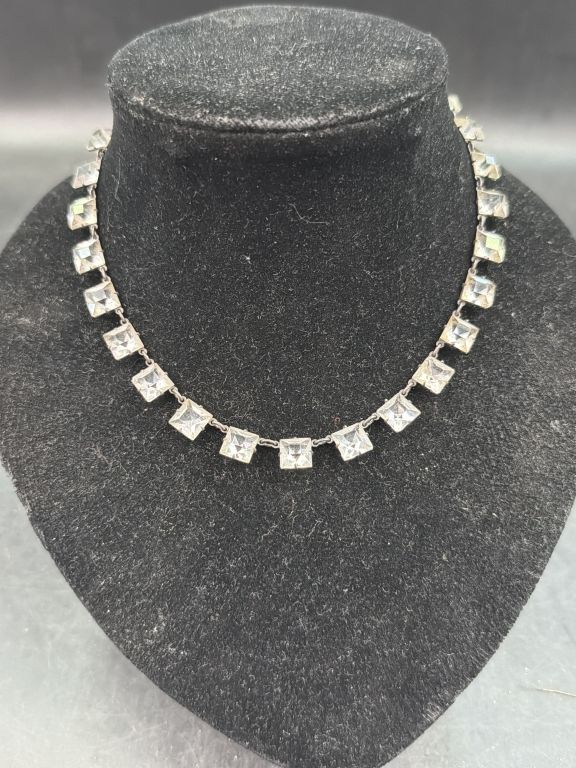 Lot 406: Vintage Art Deco Riviere Choker