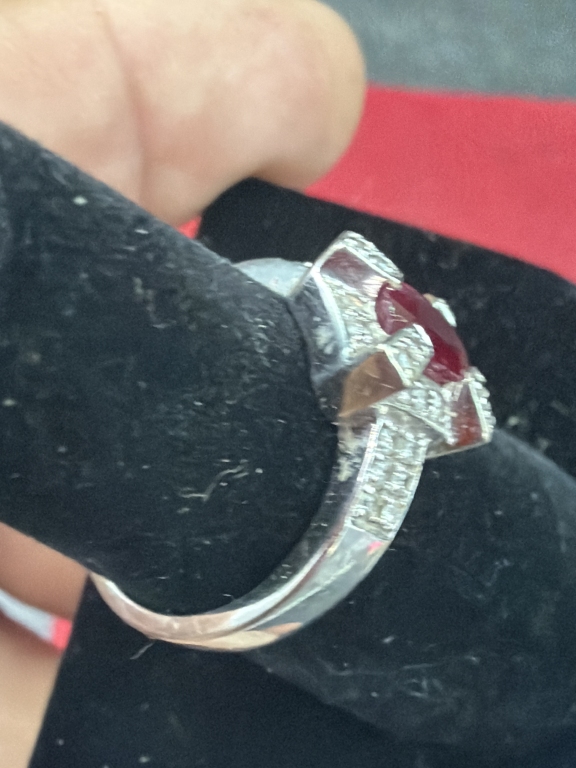 14kt White Gold Ring with Ruby