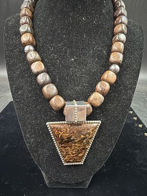 Desert Rose Trading Co Necklace. DTR Jay King Bronzite and sterling necklace, see pictures. 