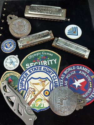 Vintage Mix Lot. There is harmonicas, patches, pin, challenge coin, etc. See pictures. No 