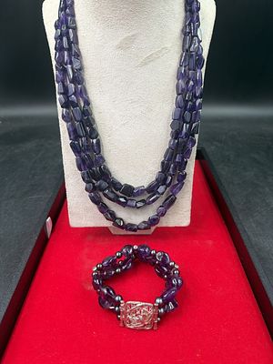 Amethyst Jewelry "Jay King". Triple strand necklace with sterling clasp and 925 bracelet with 