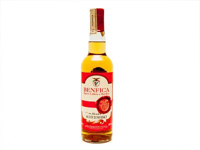 GARRAFA DE SCOTCH WHISKY. Uma ( 1 ) garrafa de scotch whisky “BENFICA – BLENDED SCOTCH WHISKY” 