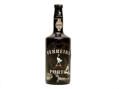 GARRAFA DE VINHO DO PORTO. Uma ( 1 ) garrafa de vinho do Porto “FERREIRA - PORTO - FERREIRINHA 