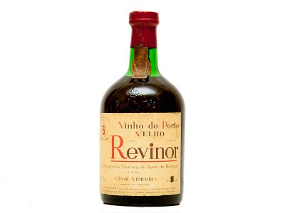 GARRAFA DE VINHO DO PORTO. Uma ( 1 ) garrafa de vinho do Porto “REAL VINICOLA – VINHO DO PORTO 