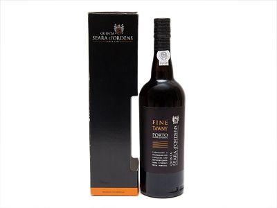 GARRAFA DE VINHO DO PORTO. Uma ( 1 ) garrafa de vinho do Porto “ QUINTA SEARA D’ORDENS – FINE 