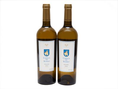 DUAS GARRAFAS DE VINHO BRANCO DE MESA DO DOURO. Duas ( 2 ) garrafas de vinho branco de mesa da 