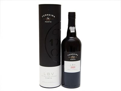 GARRAFA DE VINHO DO PORTO. Uma ( 1 ) garrafa de vinho do Porto “FERREIRA – LBV 2020 – PORTO” 