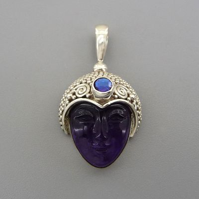 КУЛОН ИЗ КОЛЛЕКЦИИ "GODDESS". SAJEN. СЕРЕБРО. 90-Е ГОДЫ 20 ВЕКА. Изящный и небольшой, но 