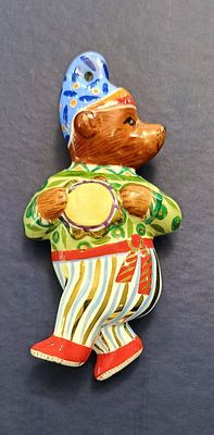 Мария Матвеева. 
Мишка с бубном. Авторская Елочная игрушка.
Фарфор, ИФЗ. 
Полностью ручная 