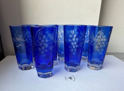 8 винтажных стопок. СССР 1950-е. Двухслойное кобальтовое стекло. Тяжелые. Высота 8,5 см. 