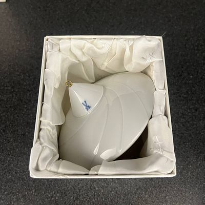 Эксклюзивное, рождественское, коллекционное украшение “Юла” от знаменитой мануфактуры Meissen 