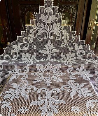 Уникальная старинная русская скатерть середины прошлого века. Выполнена в технике 