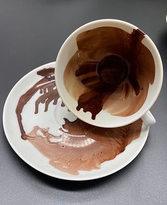 Авторские чайные чашки &laquo;Гадание на кофейной гуще&raquo;. Автор - известный петербургский 