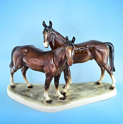 СИМВОЛ ГОДА
Лошади керамика Hertwig Katzhutte Германия. Керамическая скульптура - пара лошадей 