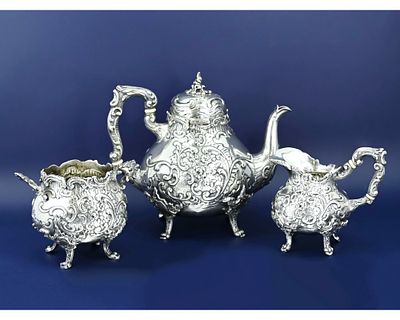 Чайный сервиз серебро 800 проба Австрия XIX в. Старинный чайный набор: чайник, сахарница и 
