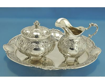 САХАРНИЦА + СЛИВОЧНИК + ПОДНОС Розы серебро 800 пробы. Старинный роскошный набор для сервировки 