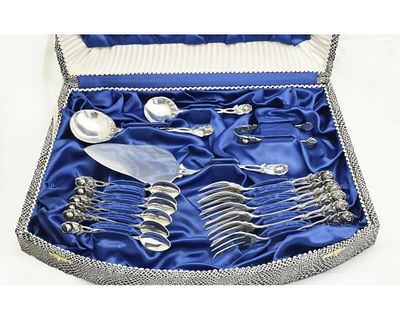 16 предметов ДЕСЕРТНЫЙ НАБОР серебро 800 пробы Роза. Десертный набор из 16 предметов в стиле 