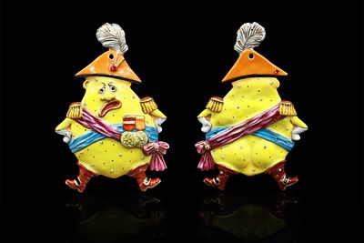 Ёлочная игрушка "Принц Лимон"
Фарфор, ручная надглазурная живопись, глянцевое золото 
Размер- 8 
