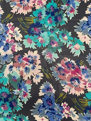 PHILOSOPHY di Albertta Ferreti. Шелковый платок. 70х70 см 
PHILOSOPHY di Alberta Ferretti – 