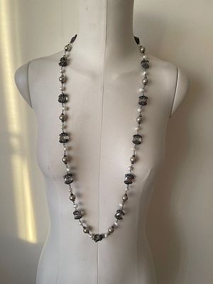 Колье Weekend Max Mara. Италия. Маркировано. Жемчуг искусственный, стекло, металл