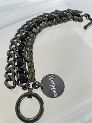 Эффектный браслет
Всемирно известной фирмы
Max Mara. Италия 
Оригинал 
Комбинированный браслет 