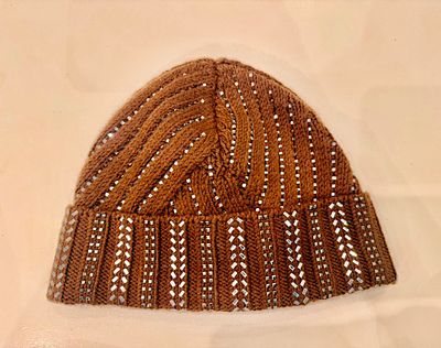 Шапочка Ermanno Scrrvino. Новая. Кристаллы Swarovski. Размер универсальный