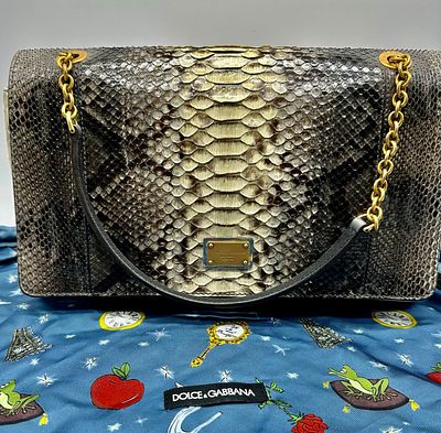 DOLCE&GABBANA Сумка, Питон. . Сумка 33х20х9 питон